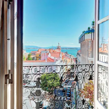 Localtraveling Chiado Trindade Appartamento Lisbona