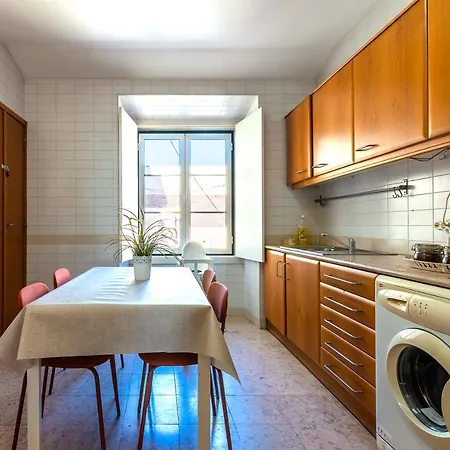 Localtraveling Chiado Trindade Apartman Lisboa