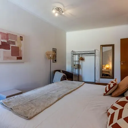 Localtraveling Chiado Trindade Lejlighed